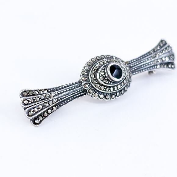 Vintage Sterling Silver 925 Onyx Marcasite Bow Brooch - Picture 3 of 8
